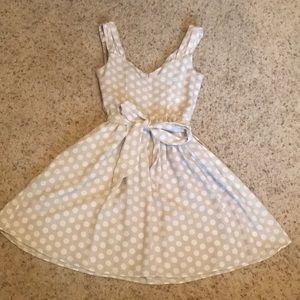 Polka dot Express Dress